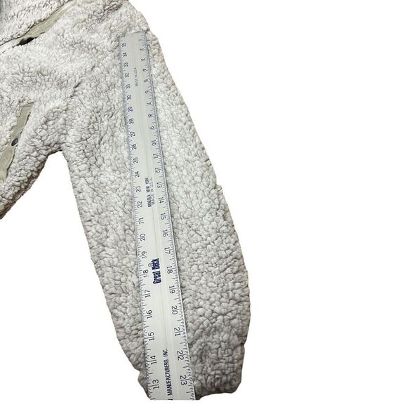 BLANKNYC Jacket Womens S‎ Grey Faux Fur Stand Collar Bomber Teddy - Picture 12 of 16